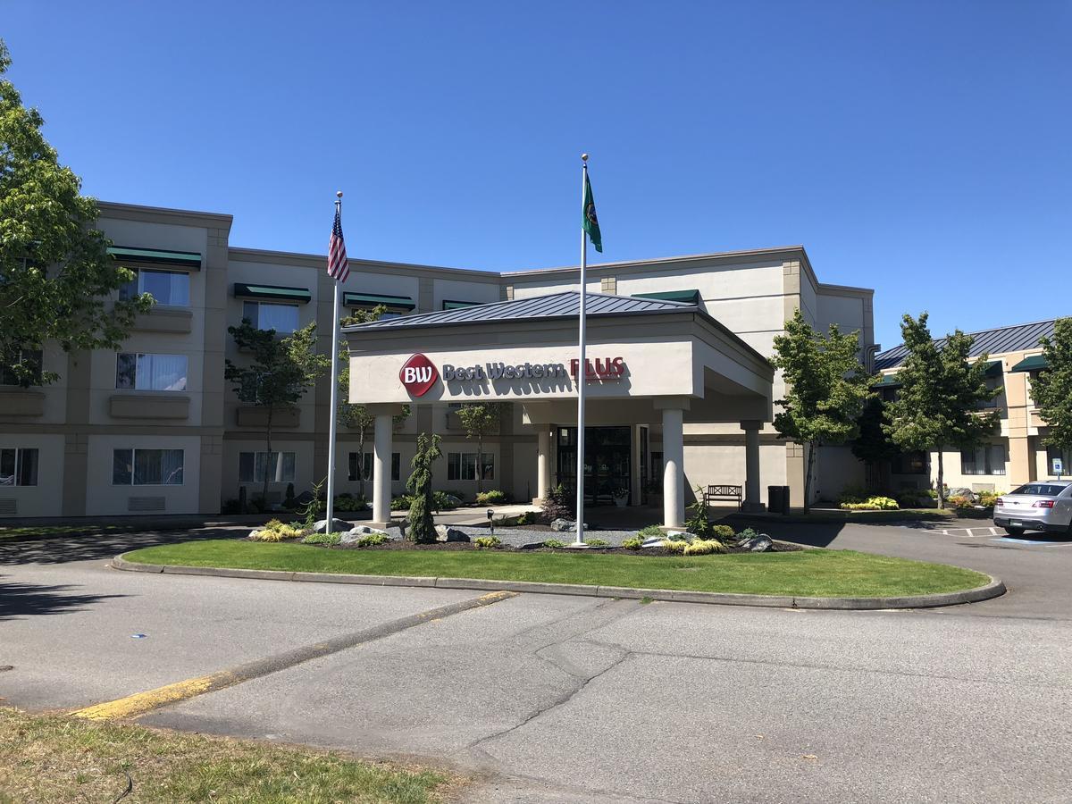 Best Western Plus Edmonds Harbor Inn Exteriör bild
